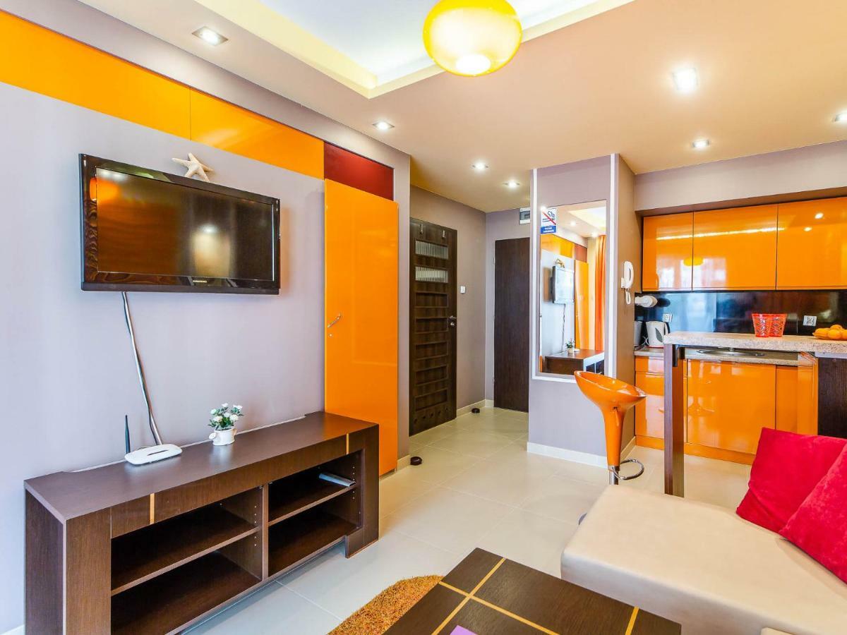 Apartament Pomaranczowy Z Basenem,Sauna-Blisko Morza. Kołobrzeg Exterior foto